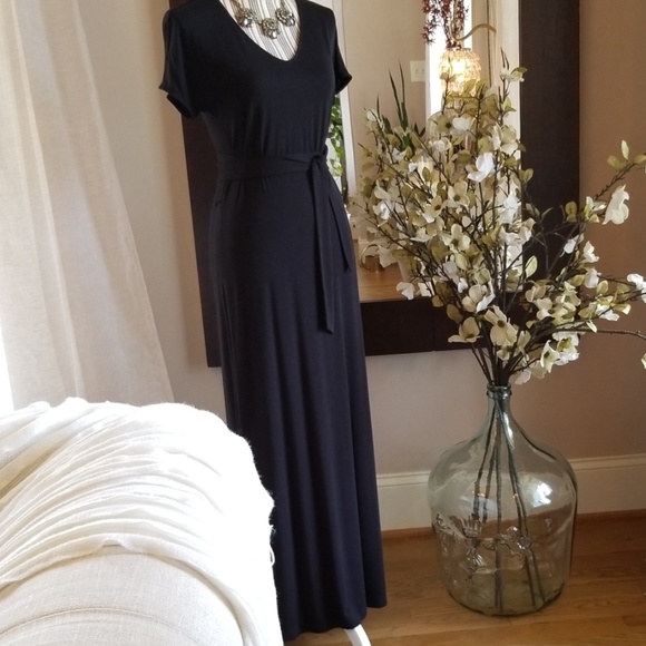 Banana Republic Black Tie-Front Patio Dress - Picture 7 of 8